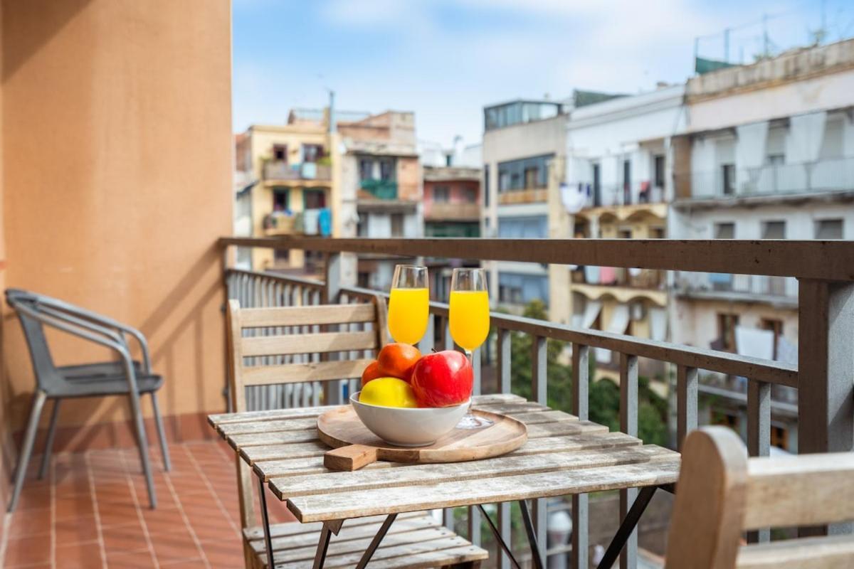 Lodging Apartments Liceu G1 Barcelona Buitenkant foto