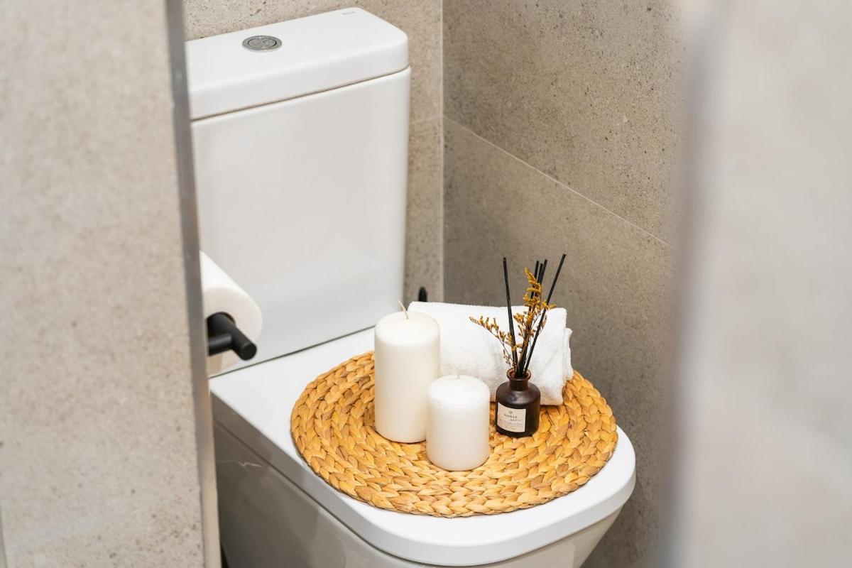 Lodging Apartments Liceu G1 Barcelona Buitenkant foto