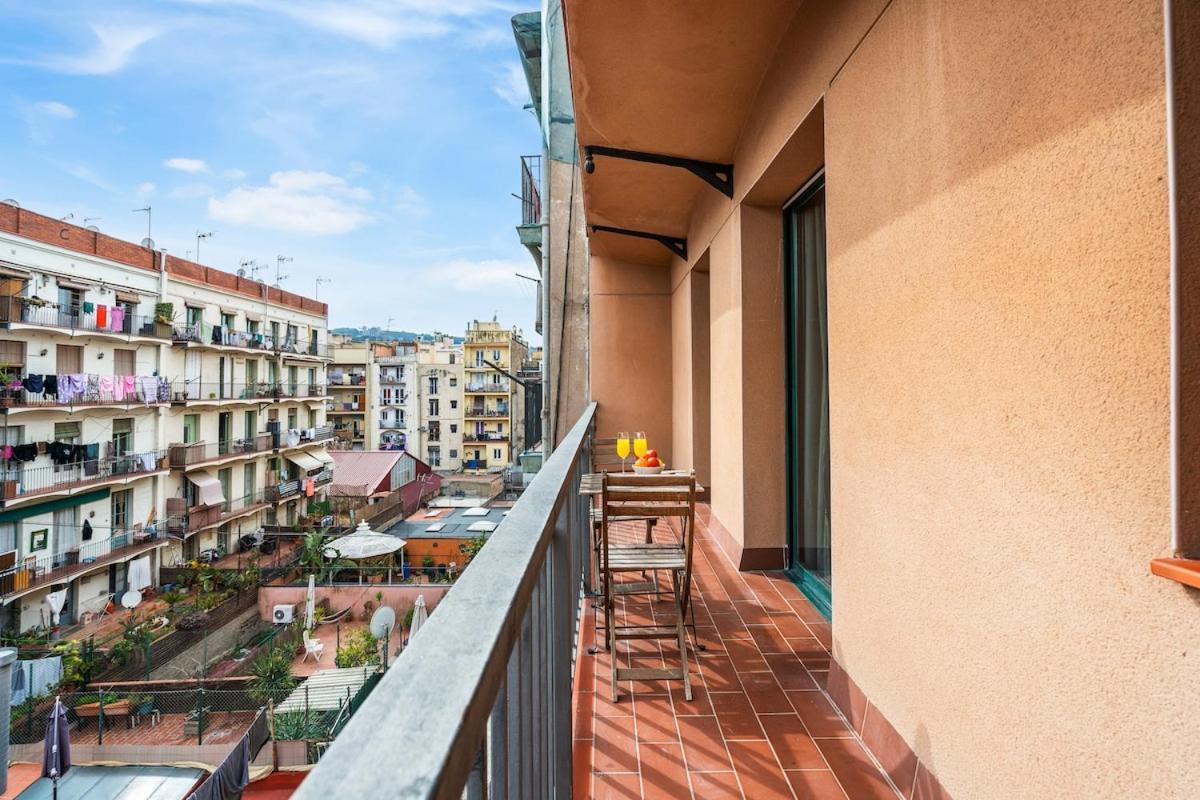 Lodging Apartments Liceu G1 Barcelona Buitenkant foto