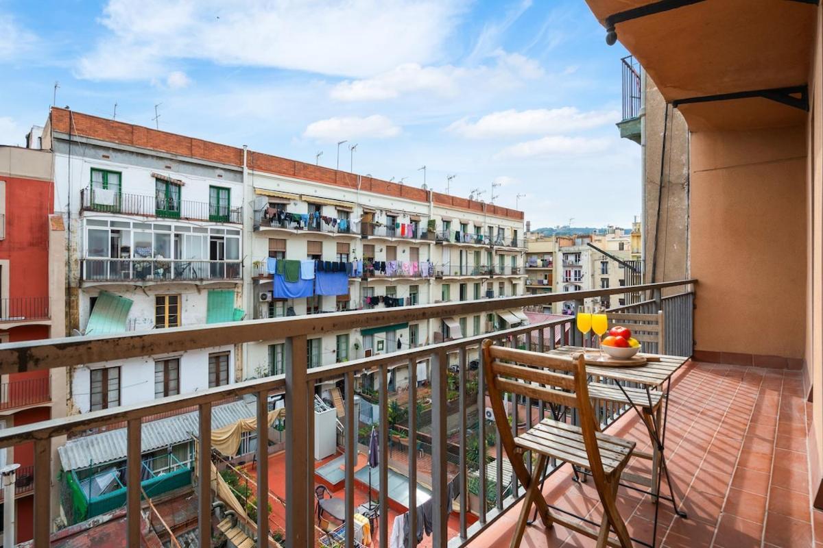 Lodging Apartments Liceu G1 Barcelona Buitenkant foto